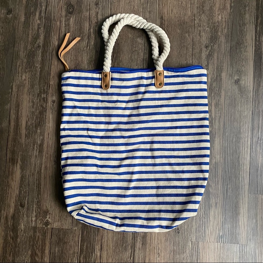 Medium Size Tote Bag - Picture 2 of 5